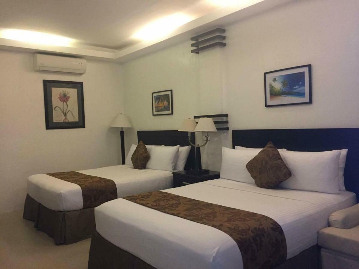 Chateau De Boracay Balabag  Esterno foto